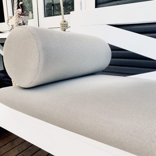 Bench seat cushion for hanging chair