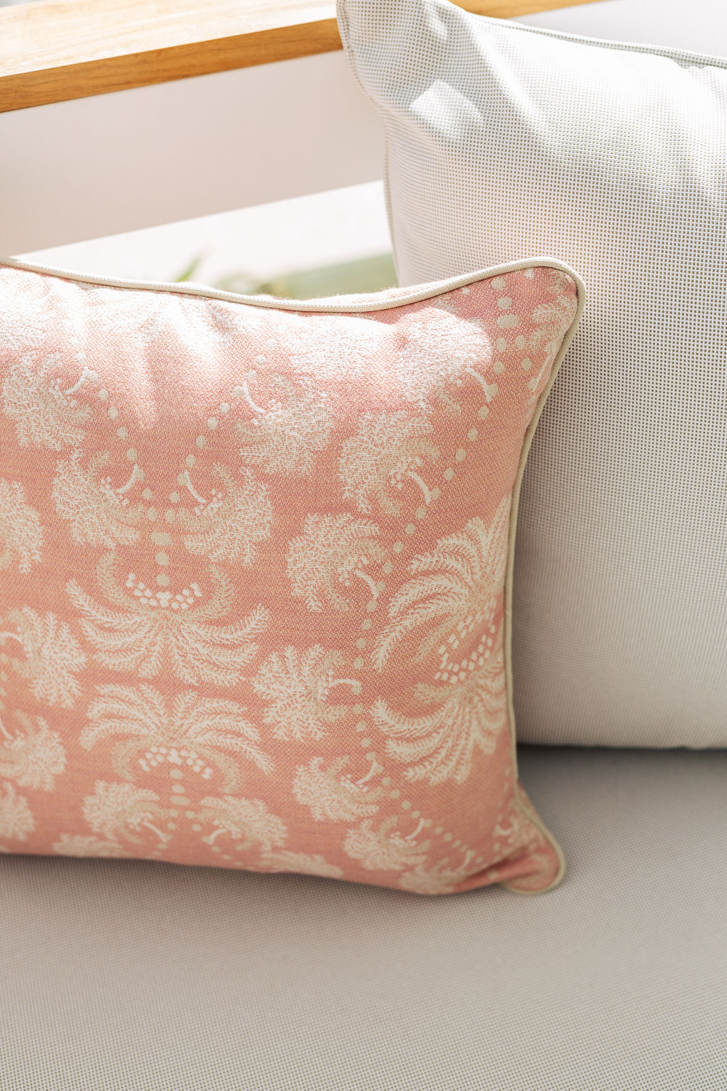Pink palm outdoor cushion