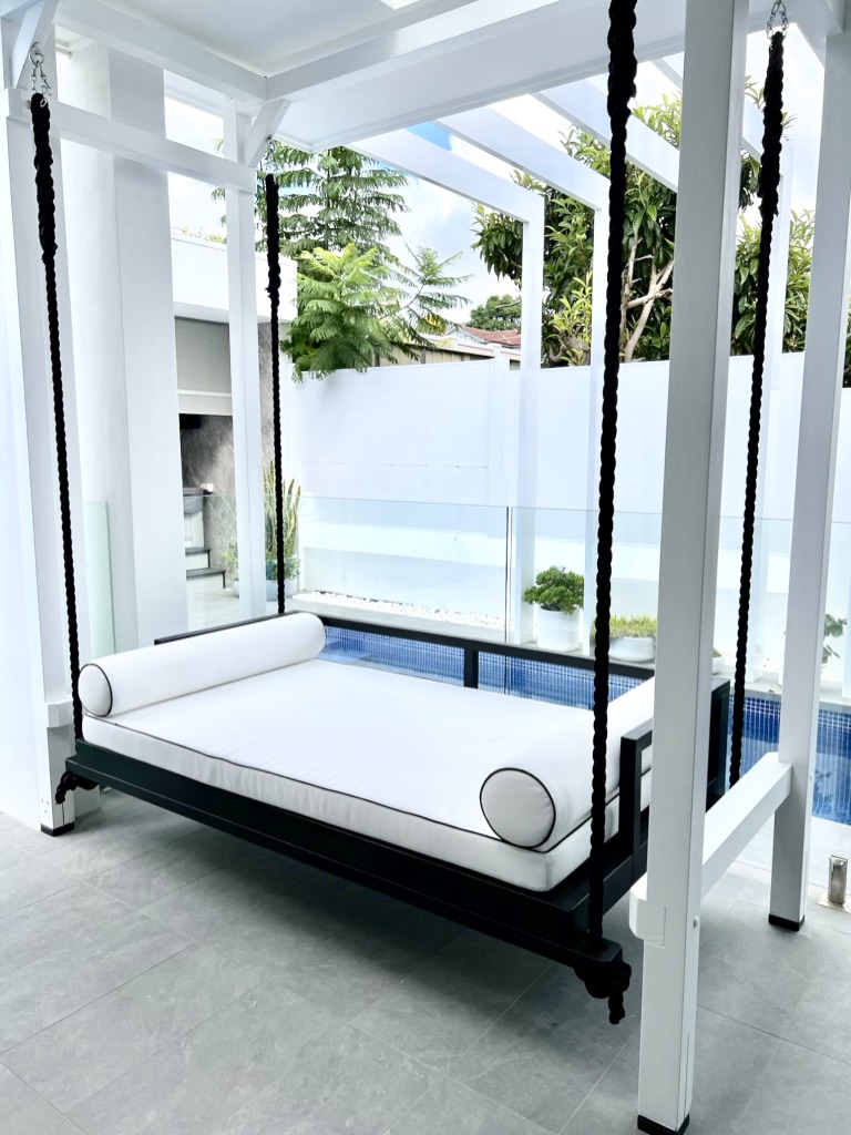 Khloe hanging daybed package